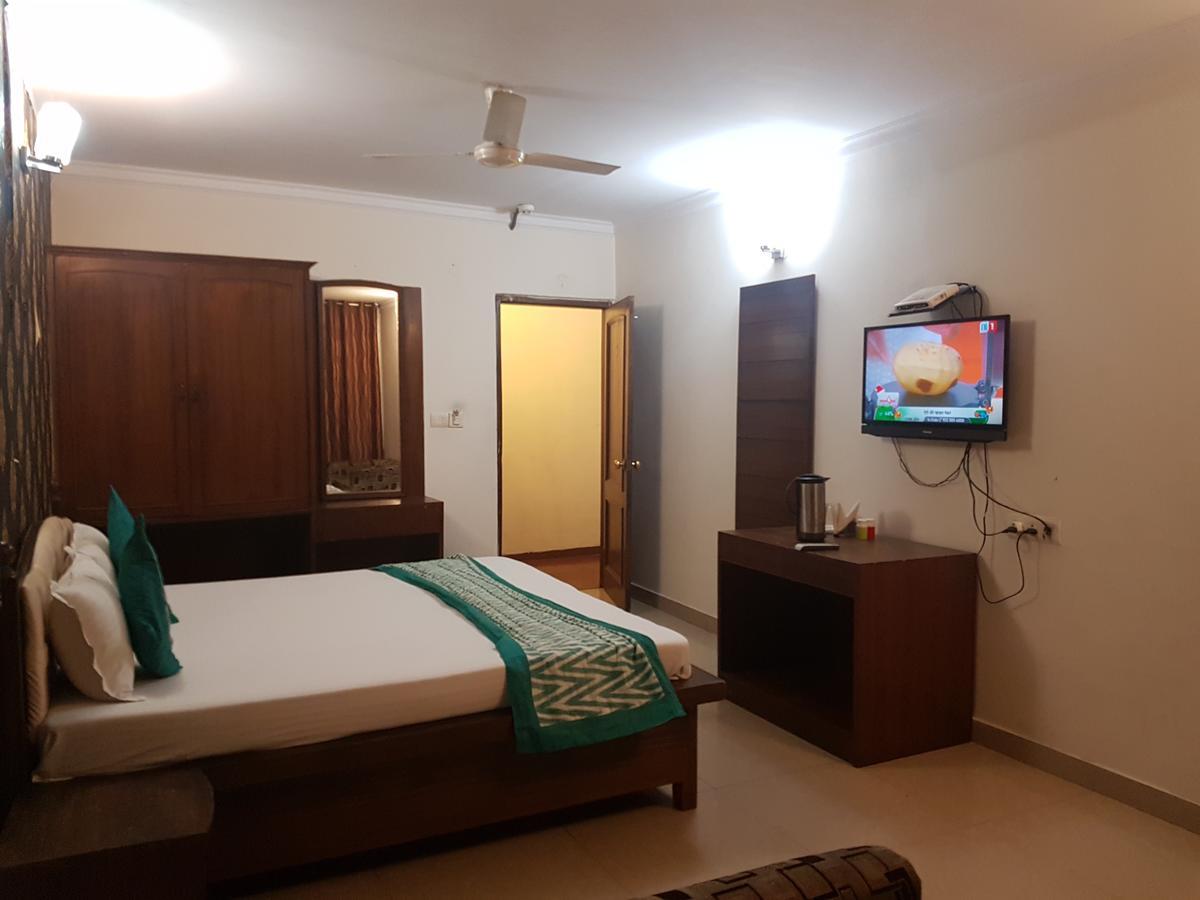 Hotel Haryana Chandīgarh エクステリア 写真